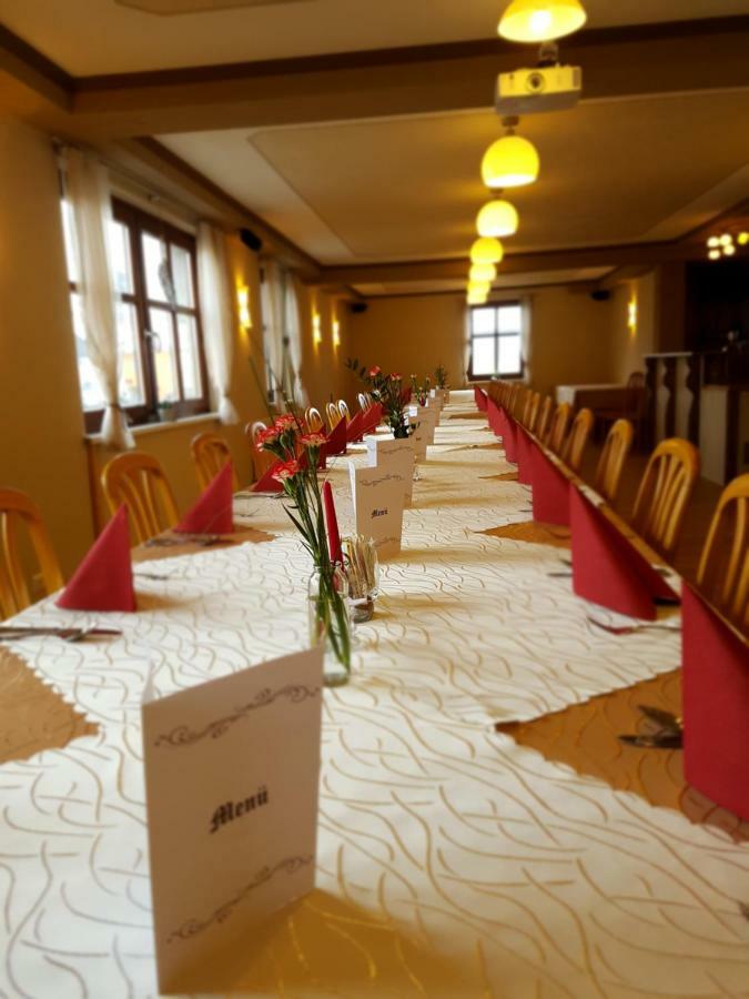 Gasthof Zentral Feistritz an der Drau Eksteriør billede